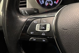 harmaa Volkswagen Golf Sportsvan 2014 kuva 17.