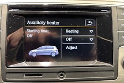 harmaa Volkswagen Golf Sportsvan 2014 kuva 21.