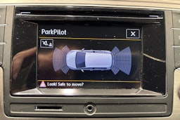 harmaa Volkswagen Golf Sportsvan 2014 kuva 22.