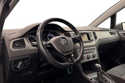 harmaa Volkswagen Golf Sportsvan 2014 kuva 3.