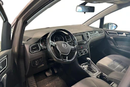 harmaa Volkswagen Golf Sportsvan 2014 kuva 3.