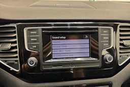 harmaa Volkswagen Golf Sportsvan 2014 kuva 15.