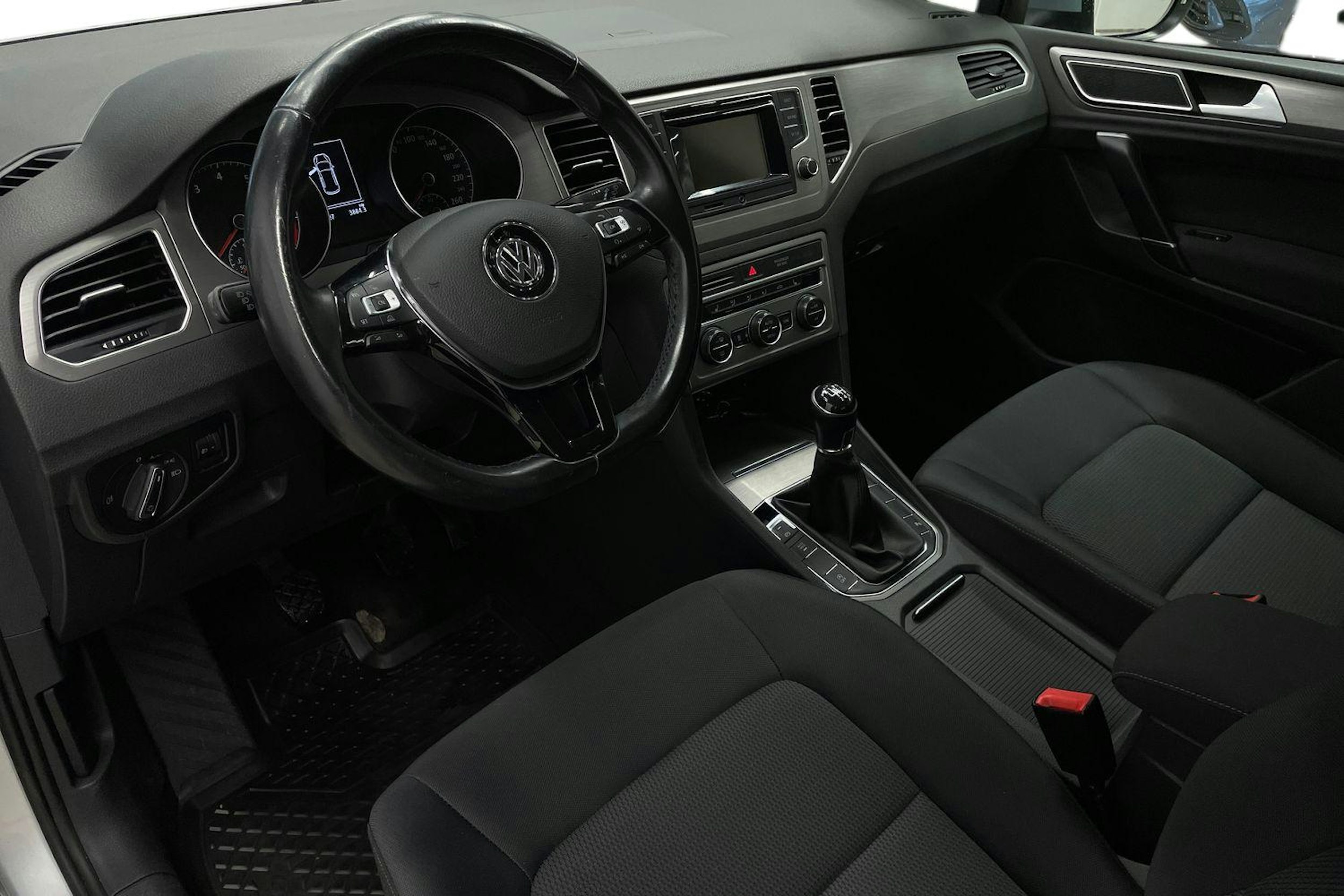 Hopea Volkswagen GOLF SPORTSVAN 2015 kuva 6.