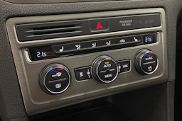 Hopea Volkswagen GOLF SPORTSVAN 2015 kuva 17.