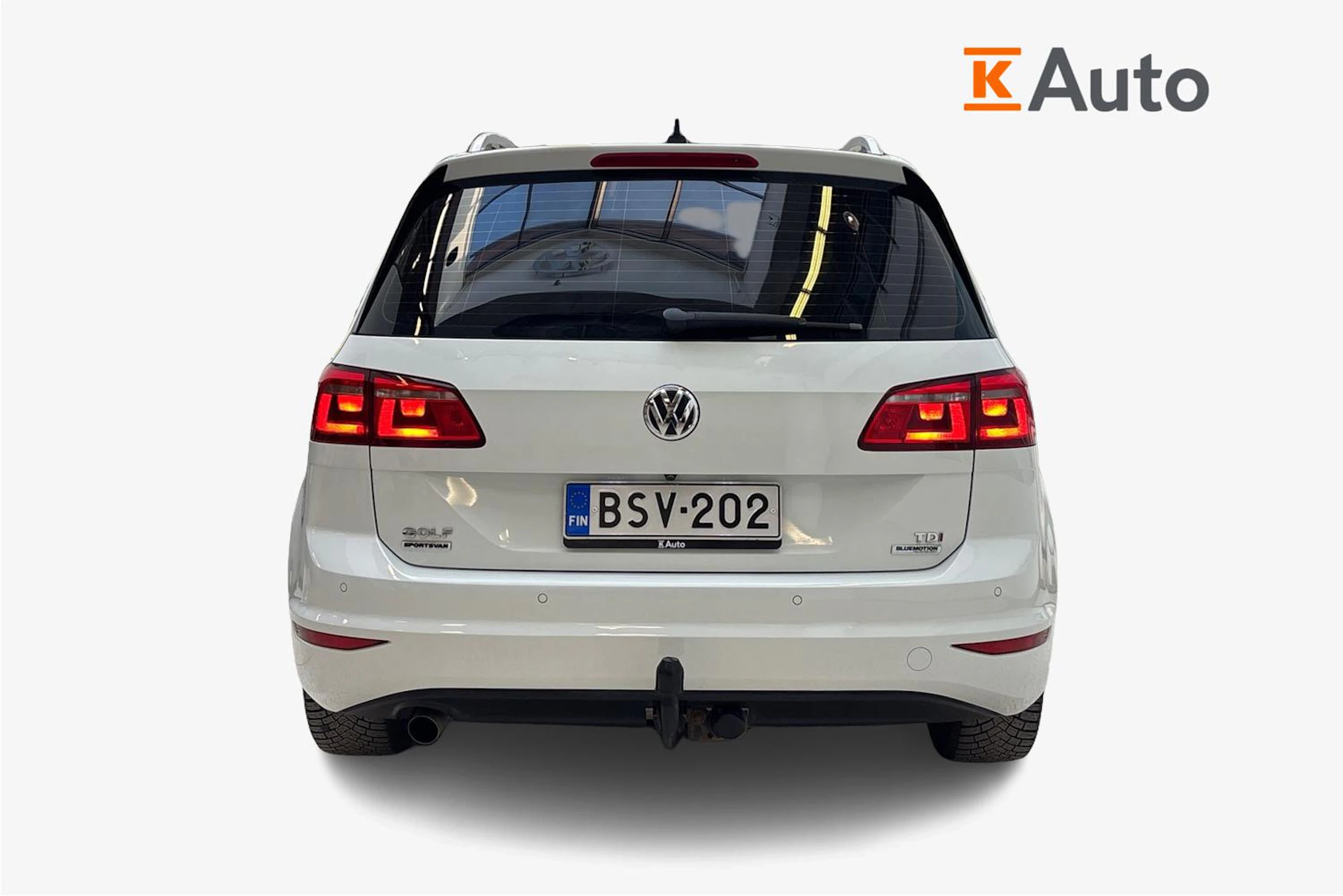 valkoinen Volkswagen Golf Sportsvan 2015 kuva 3.