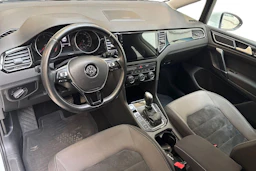 valkoinen Volkswagen Golf Sportsvan 2015 kuva 6.