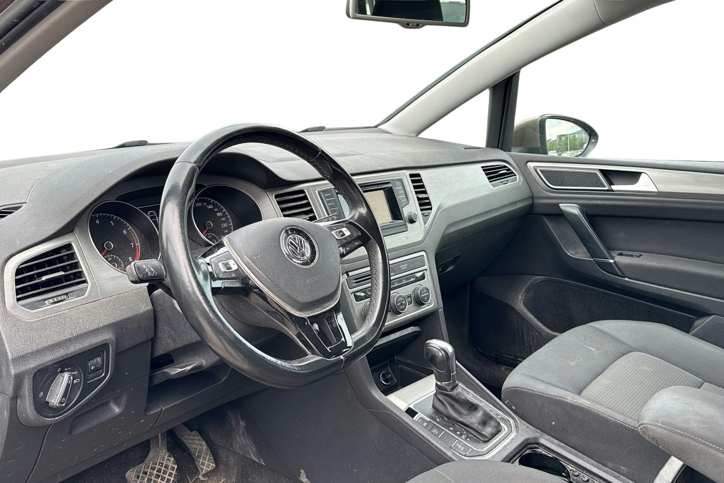 met. ruskea (beige) Volkswagen Golf Sportsvan 2015 kuva 3.