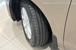 met. ruskea (beige) Volkswagen Golf Sportsvan 2015 kuva 13.