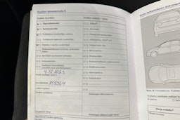 punainen Volkswagen Golf Sportsvan 2015 kuva 26.