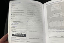 punainen Volkswagen Golf Sportsvan 2015 kuva 29.