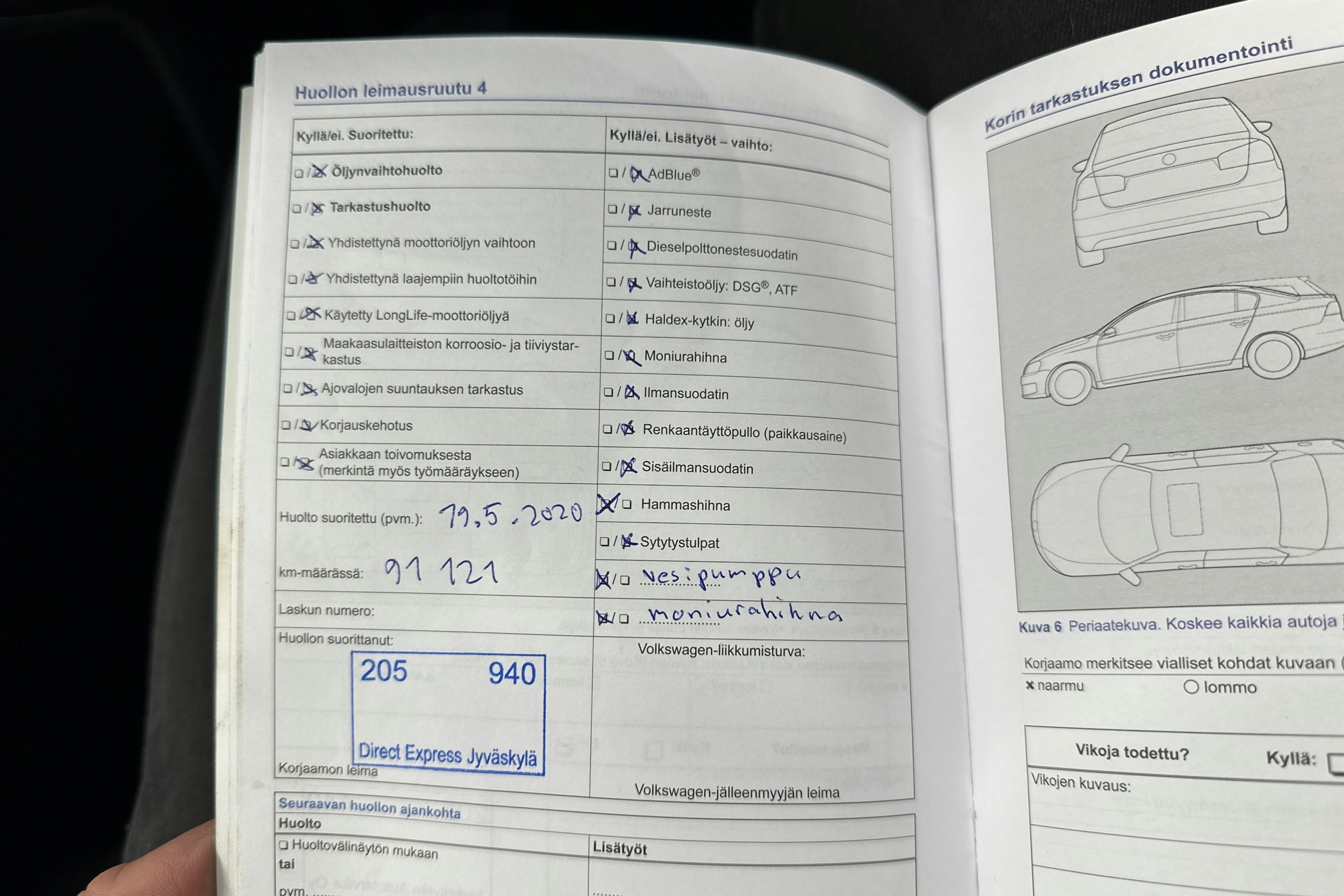 punainen Volkswagen Golf Sportsvan 2015 kuva 30.