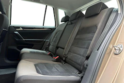 ruskea (beige) Volkswagen Golf Sportsvan 2015 kuva 8.
