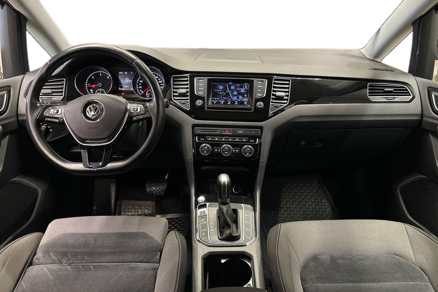 Volkswagen Golf Sportsvan 2015, kuva 7/25