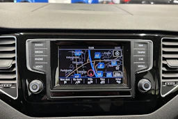 ruskea (beige) Volkswagen Golf Sportsvan 2015 kuva 18.