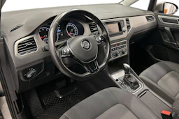 Harmaa Volkswagen Golf Sportsvan 2015 kuva 6.