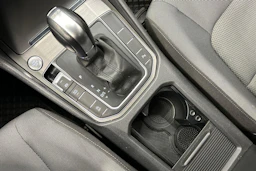 Harmaa Volkswagen Golf Sportsvan 2015 kuva 23.