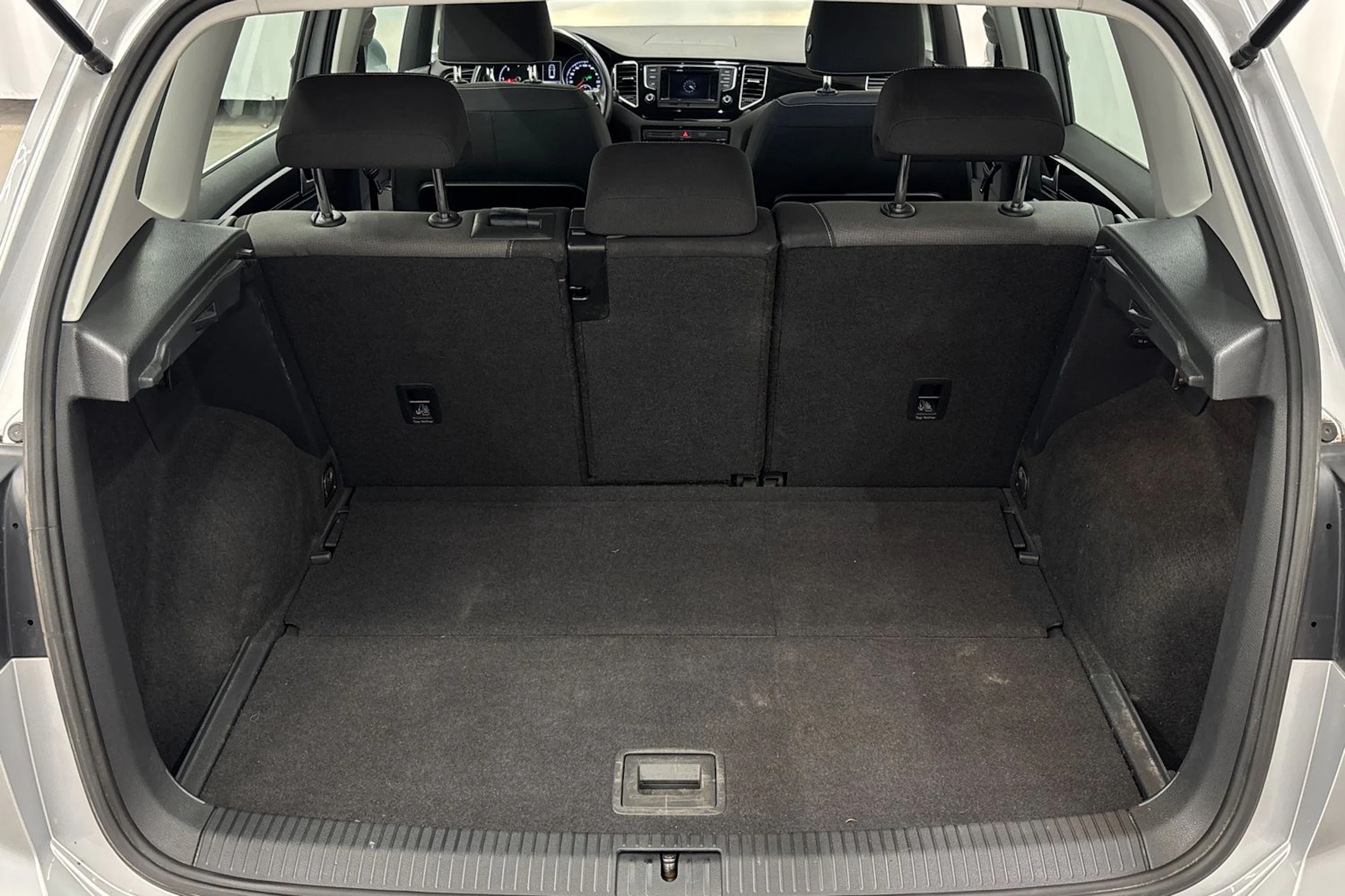 hopea Volkswagen Golf Sportsvan 2015 kuva 12.