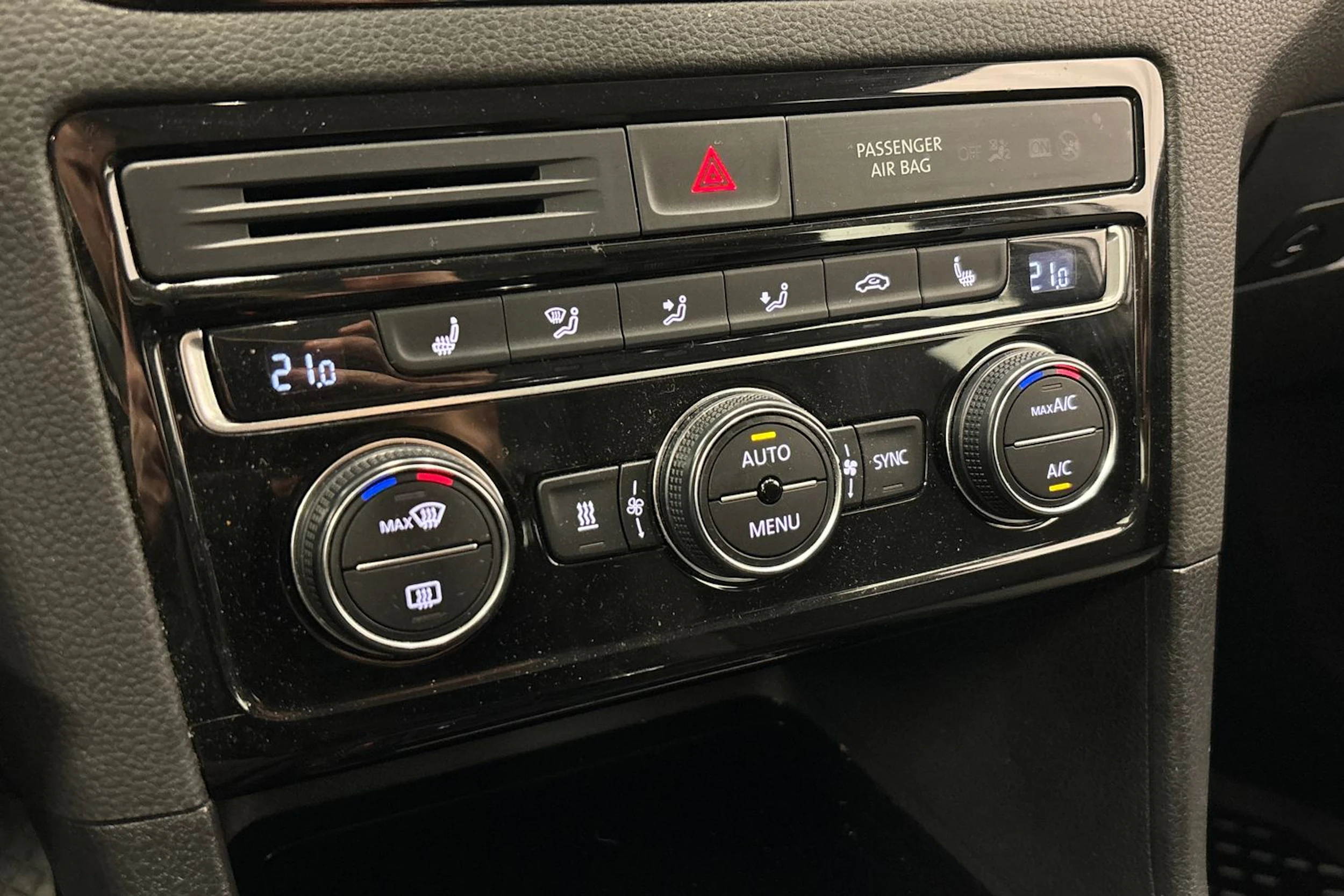 hopea Volkswagen Golf Sportsvan 2015 kuva 23.