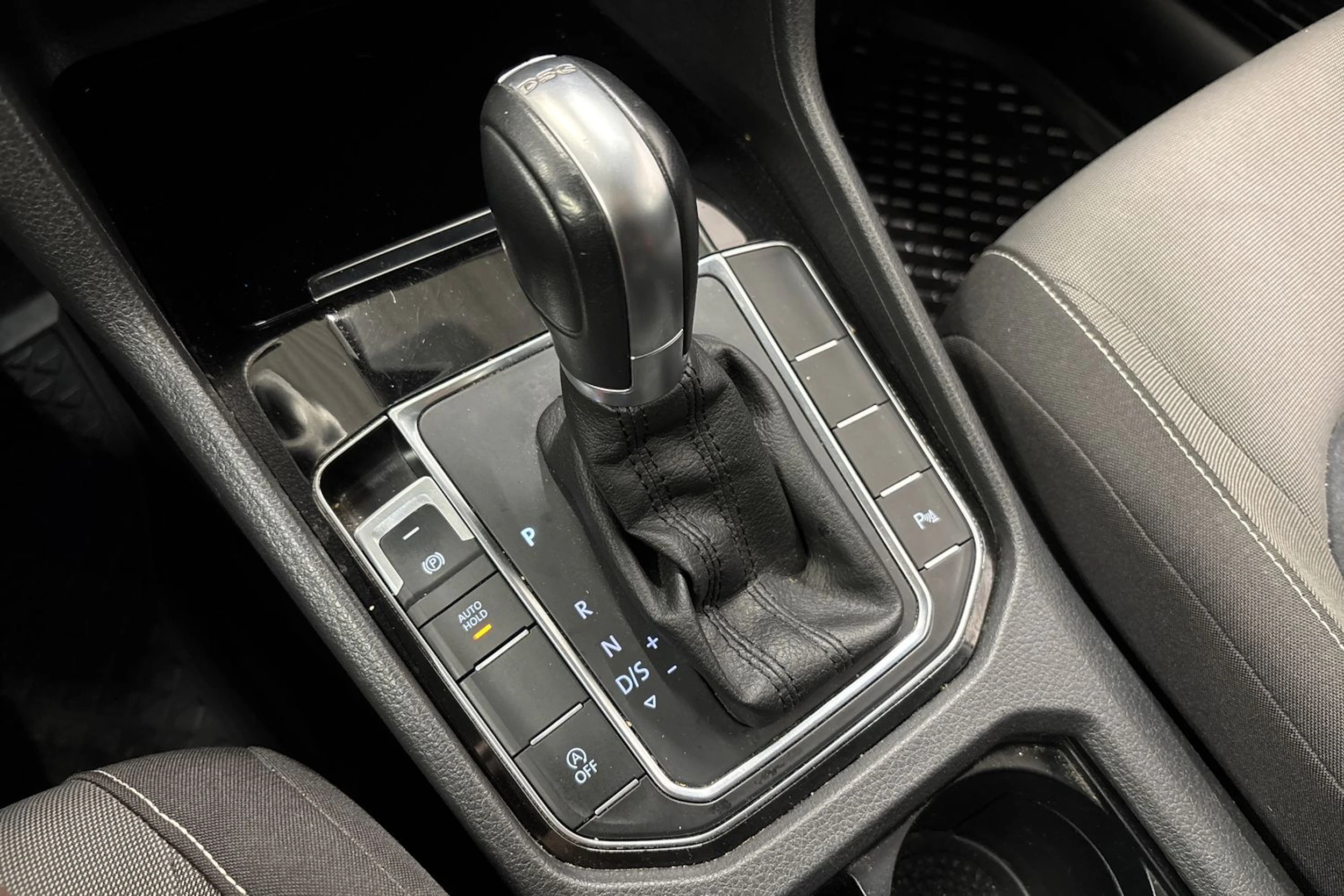 hopea Volkswagen Golf Sportsvan 2015 kuva 24.