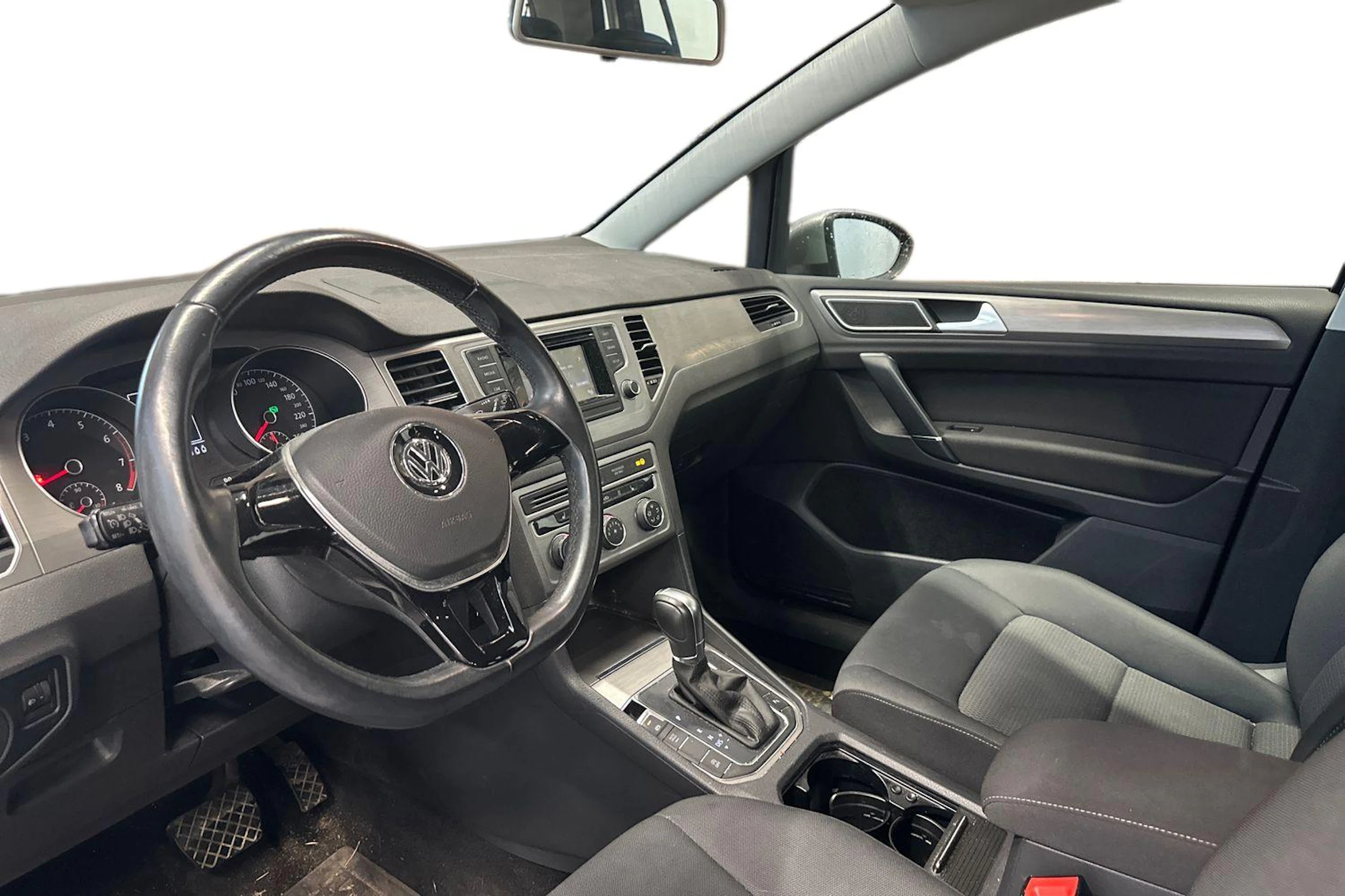 harmaa Volkswagen Golf Sportsvan 2015 kuva 3.