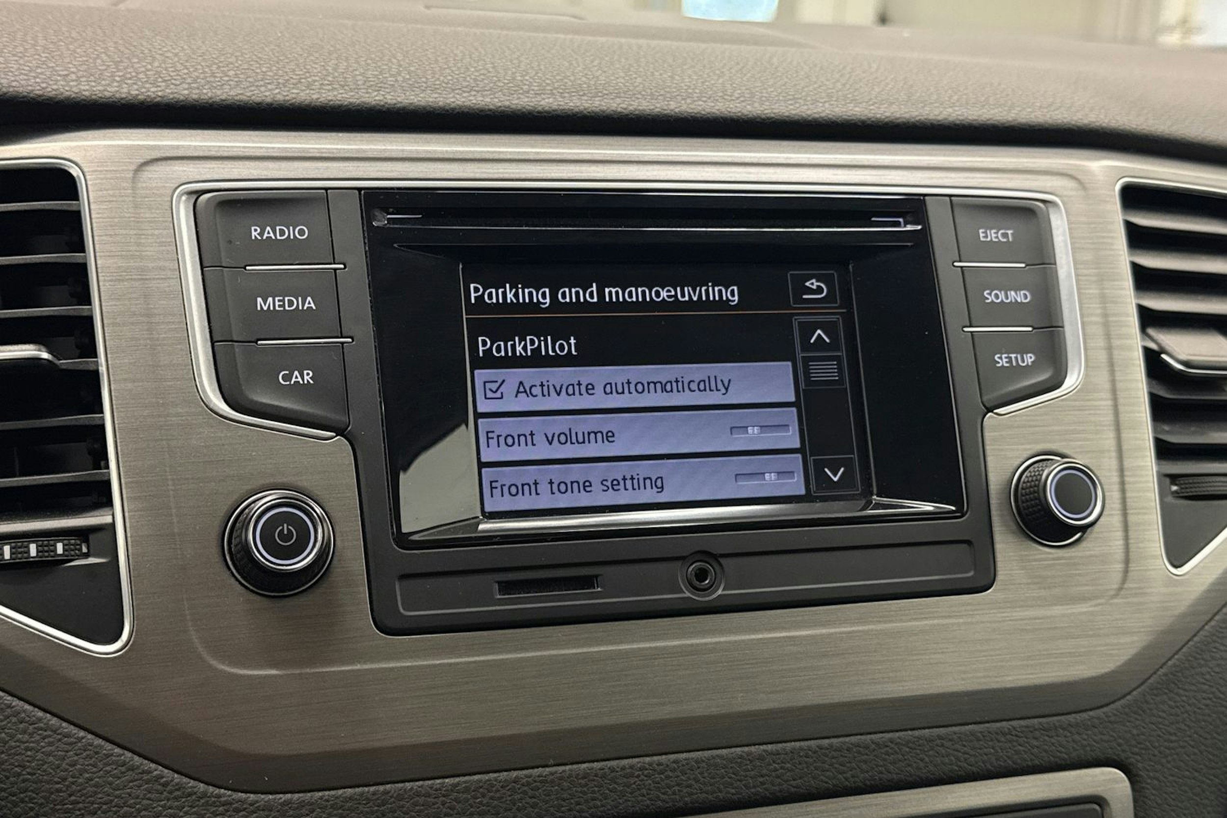 Harmaa Volkswagen GOLF SPORTSVAN 2015 kuva 21.