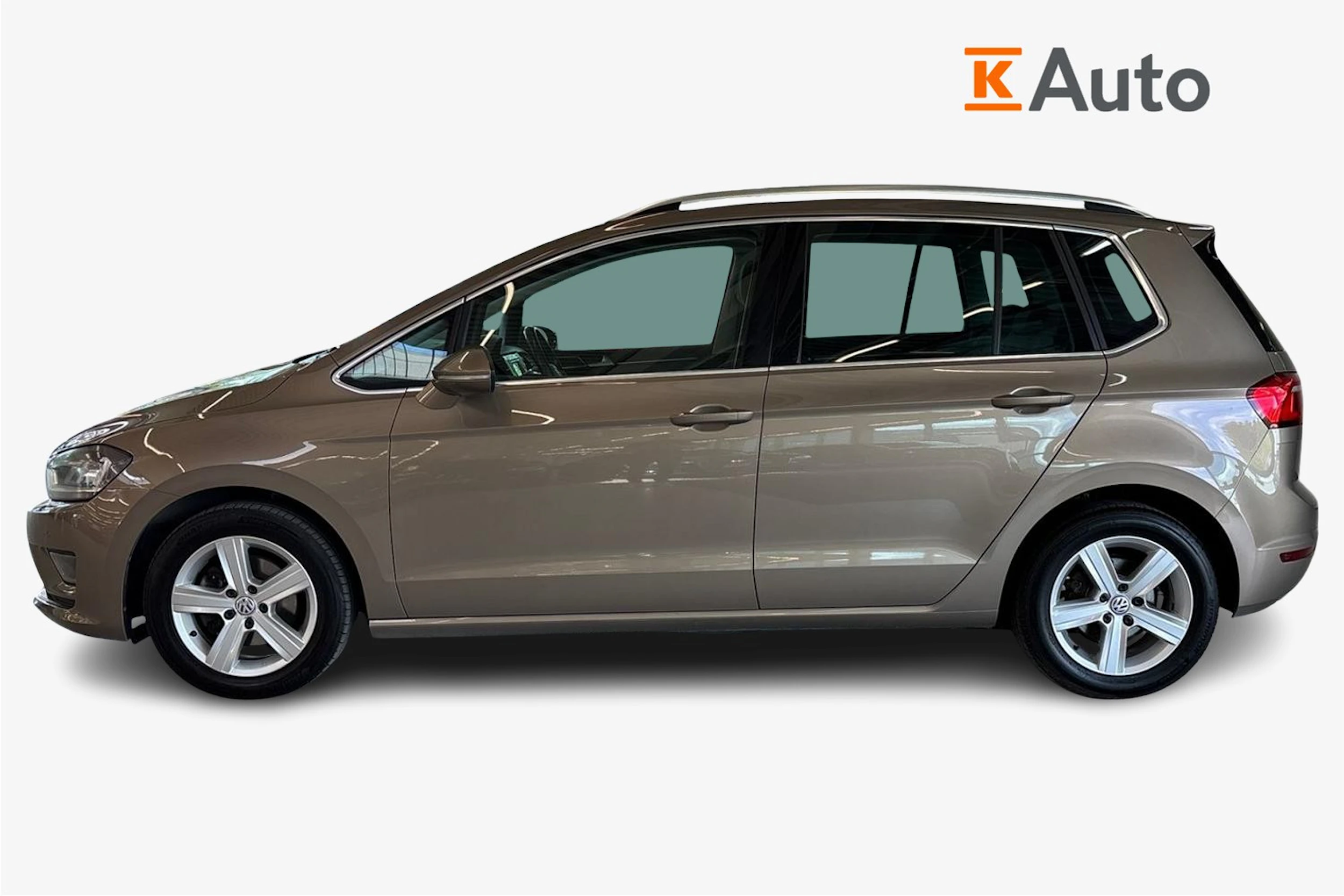 Ruskea (beige) Volkswagen GOLF SPORTSVAN 2015 kuva 5.