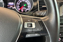 Ruskea (beige) Volkswagen GOLF SPORTSVAN 2015 kuva 13.