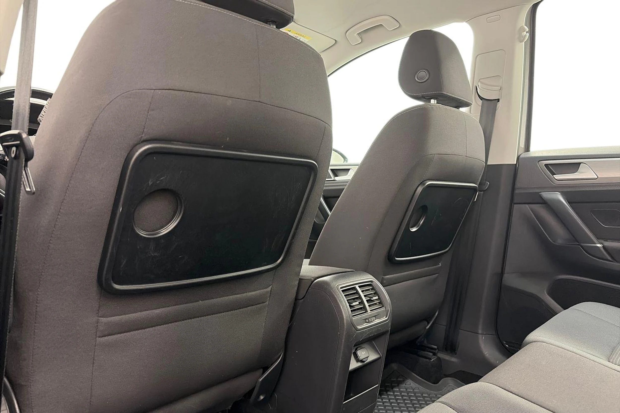 harmaa Volkswagen Golf Sportsvan 2015 kuva 9.