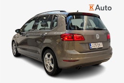 harmaa Volkswagen Golf Sportsvan 2015 kuva 2.