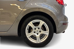 harmaa Volkswagen Golf Sportsvan 2015 kuva 11.