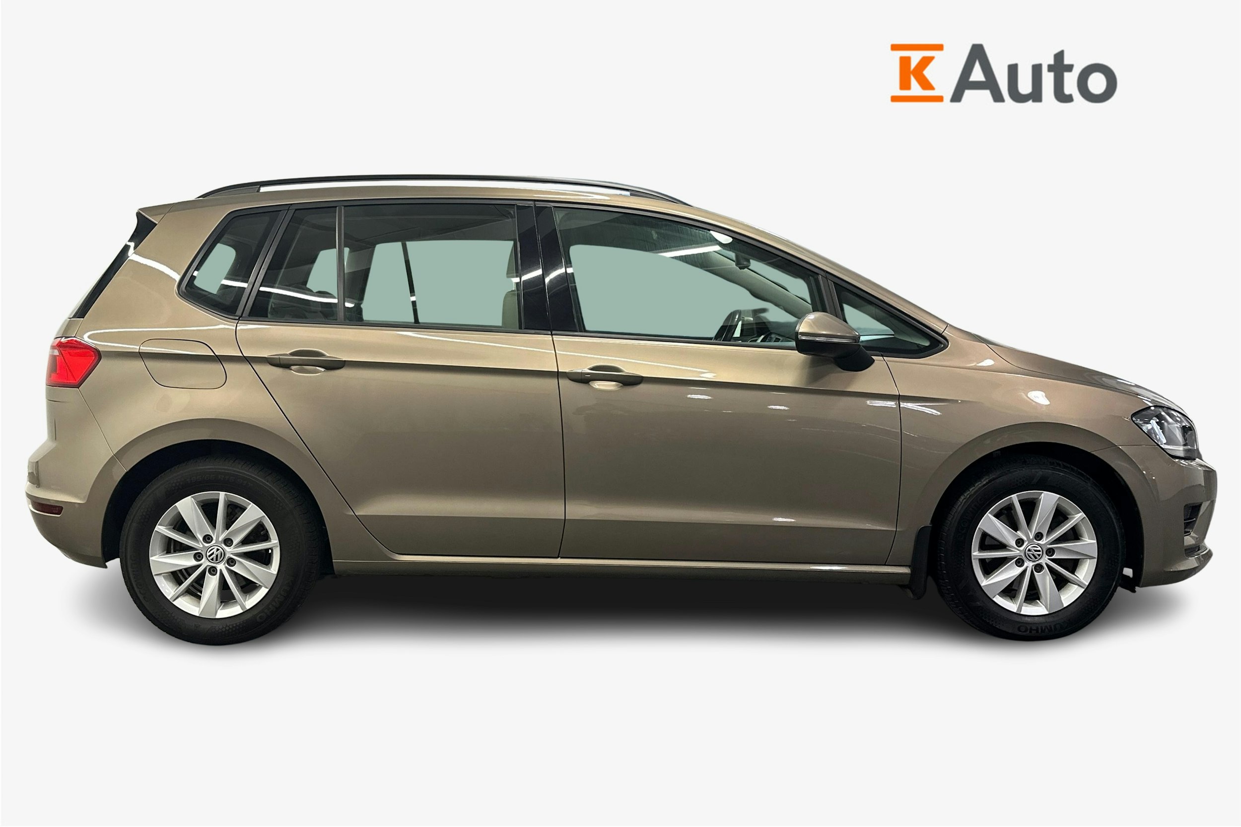 ruskea (beige) Volkswagen Golf Sportsvan 2015 kuva 5.