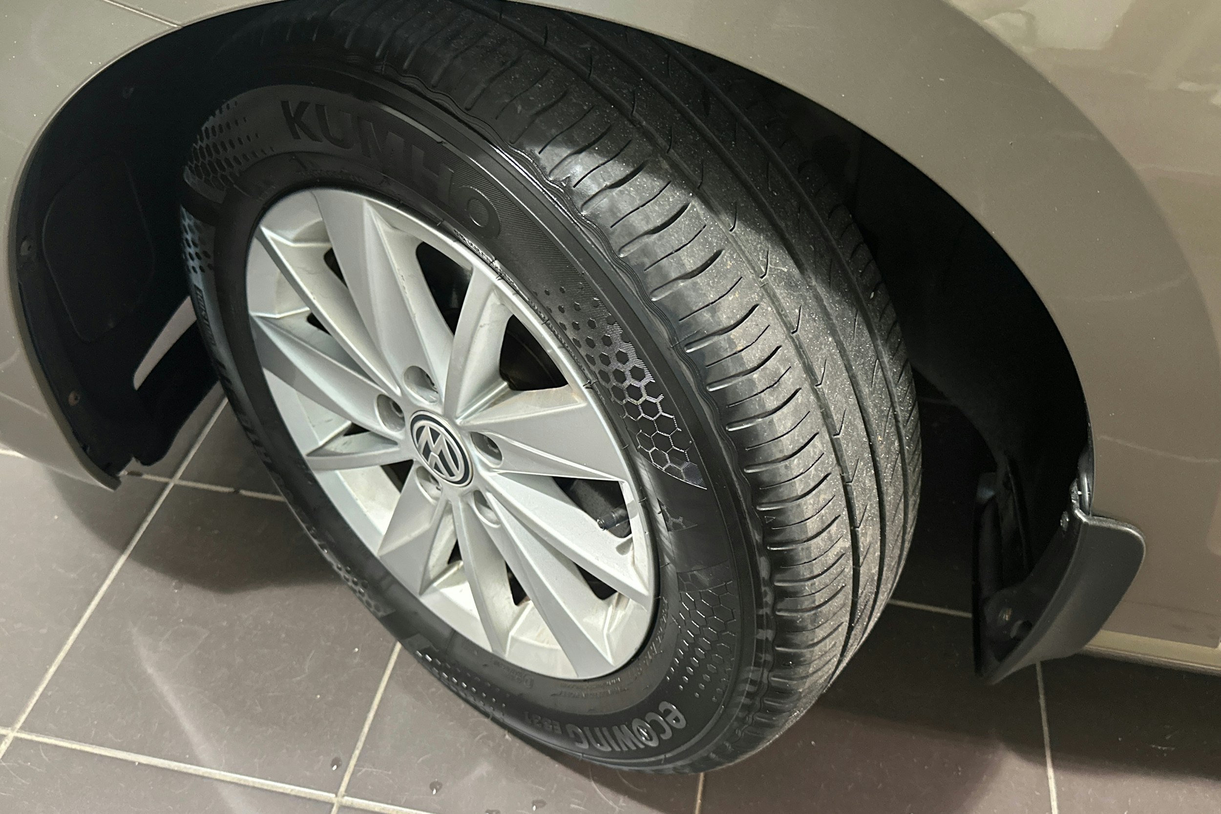 ruskea (beige) Volkswagen Golf Sportsvan 2015 kuva 24.