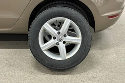 ruskea (beige) Volkswagen Golf Sportsvan 2015 kuva 10.