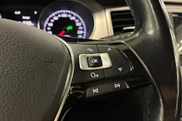 ruskea (beige) Volkswagen Golf Sportsvan 2015 kuva 14.