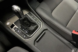 ruskea (beige) Volkswagen Golf Sportsvan 2015 kuva 17.