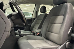 ruskea (beige) Volkswagen Golf Sportsvan 2015 kuva 21.