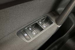 harmaa Volkswagen Golf Sportsvan 2015 kuva 14.