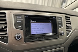 harmaa Volkswagen Golf Sportsvan 2015 kuva 20.