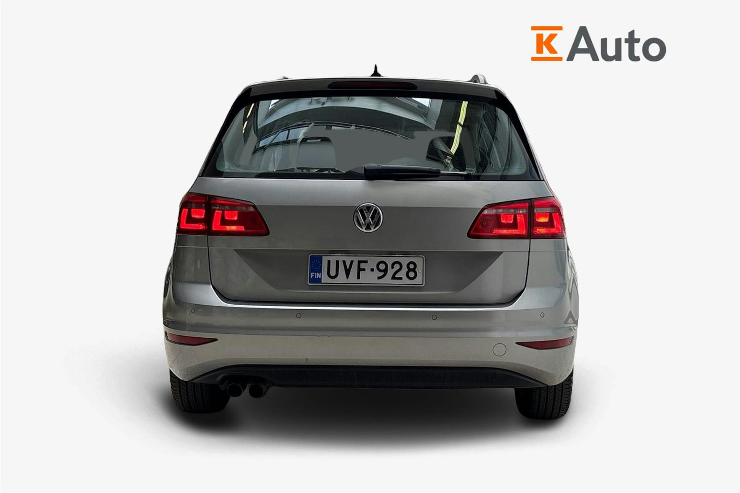 harmaa Volkswagen Golf Sportsvan 2015 kuva 3.