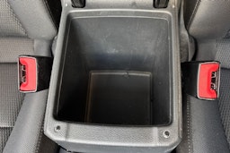 harmaa Volkswagen Golf Sportsvan 2015 kuva 24.