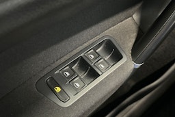 ruskea (beige) Volkswagen Golf Sportsvan 2015 kuva 16.
