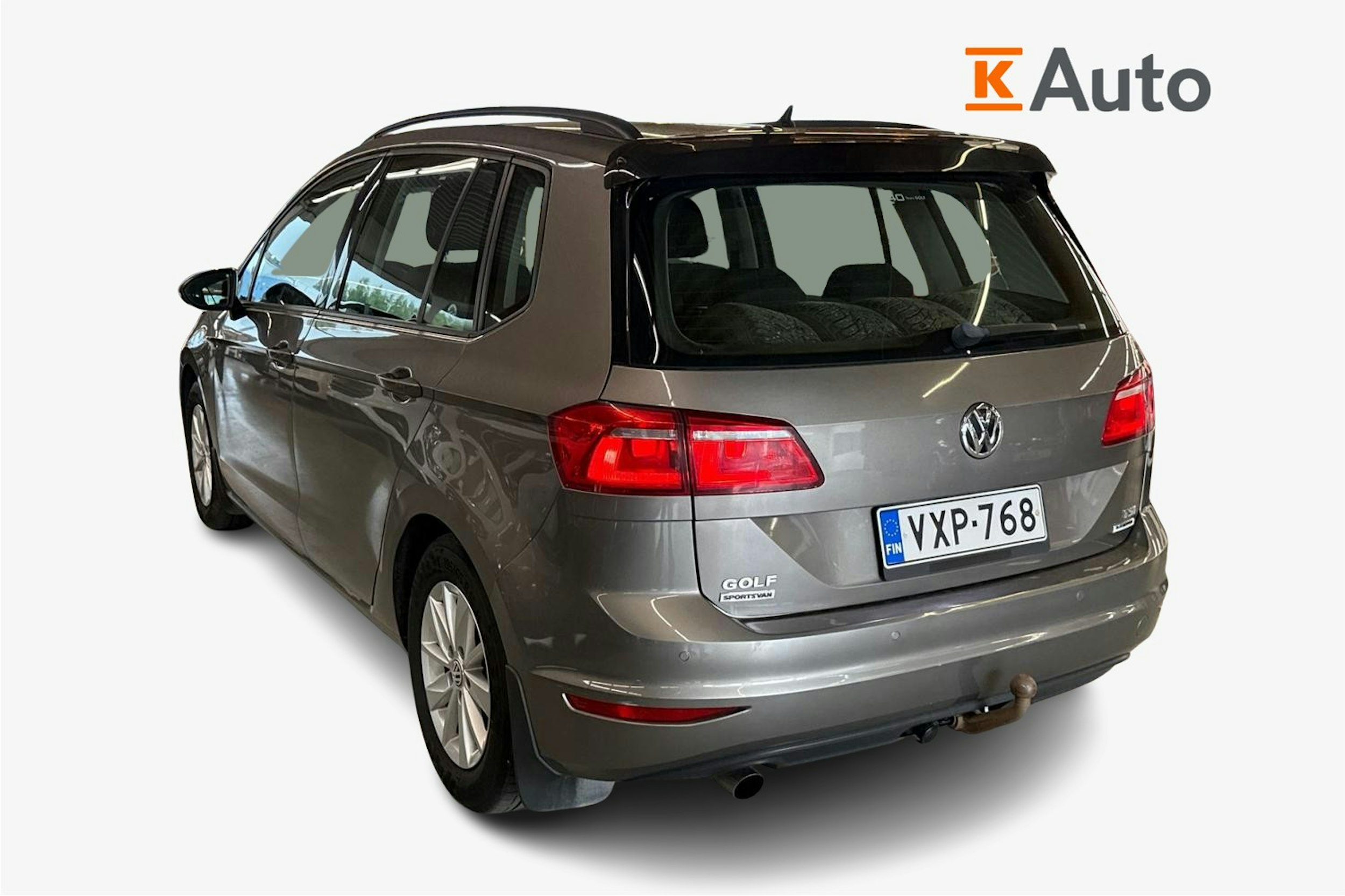 harmaa Volkswagen Golf Sportsvan 2015 kuva 2.