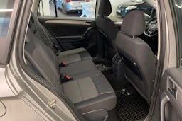 harmaa Volkswagen Golf Sportsvan 2015 kuva 14.