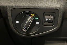 ruskea (beige) Volkswagen Golf Sportsvan 2016 kuva 21.