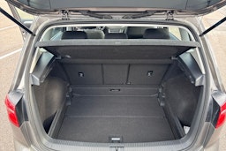 harmaa Volkswagen Golf Sportsvan 2016 kuva 29.