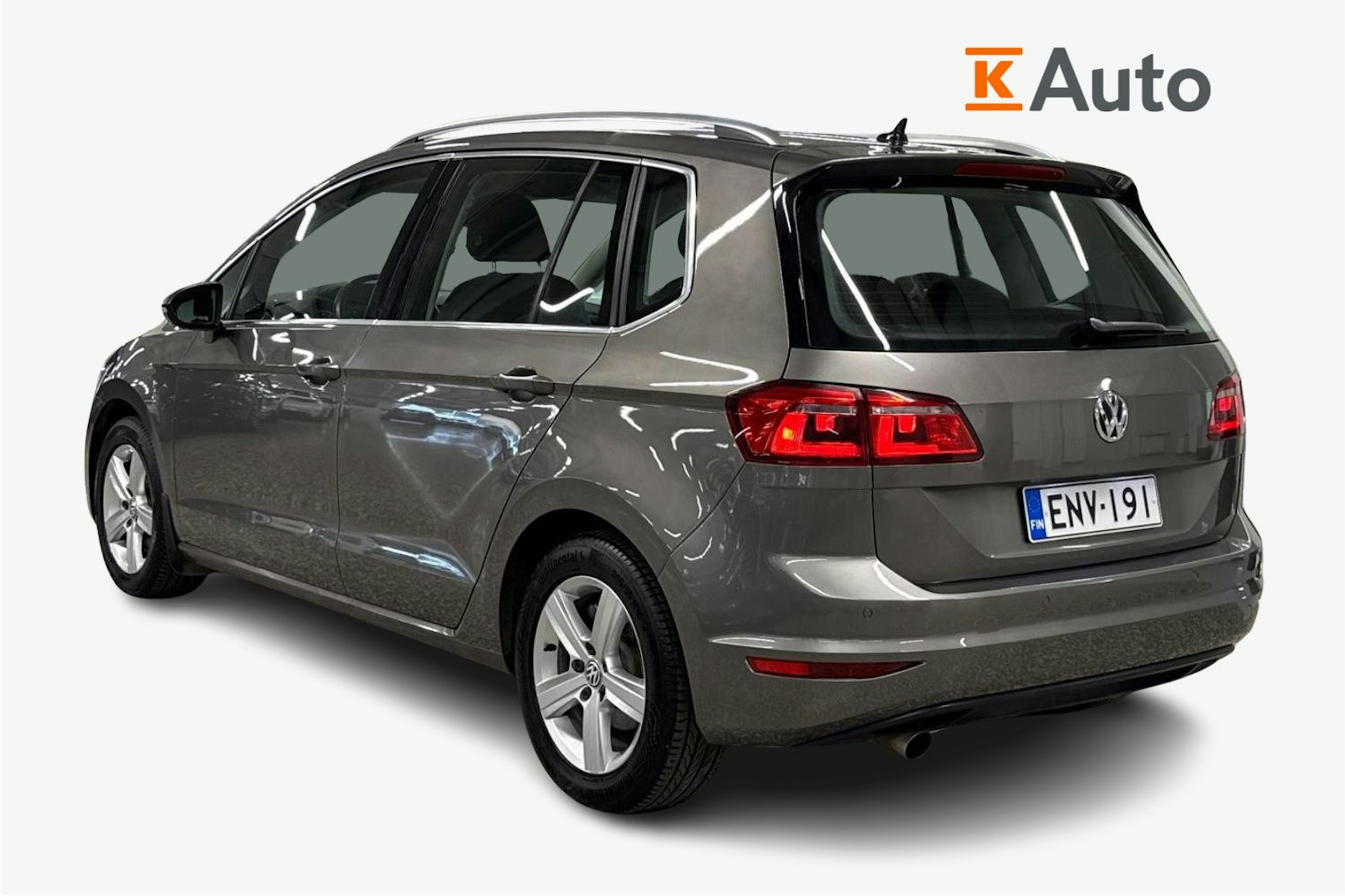 met. harmaa Volkswagen Golf Sportsvan 2016 kuva 2.