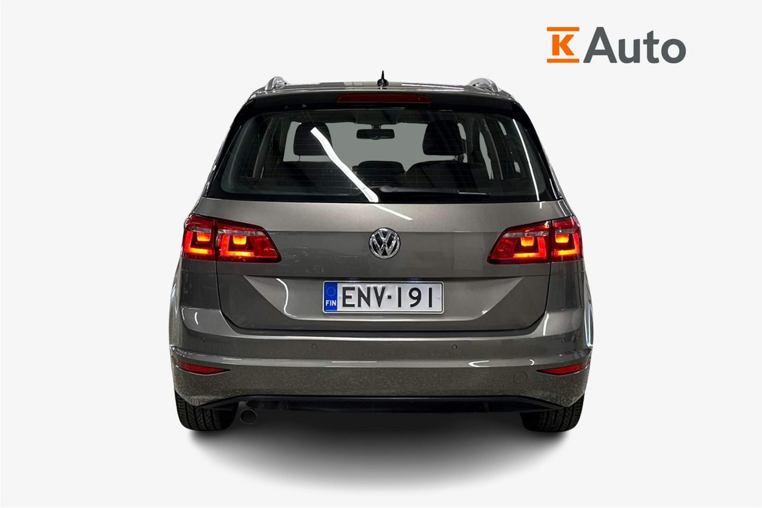 met. harmaa Volkswagen Golf Sportsvan 2016 kuva 3.