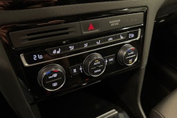 met. harmaa Volkswagen Golf Sportsvan 2016 kuva 21.