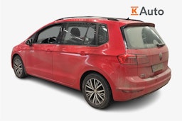 punainen Volkswagen Golf Sportsvan 2016 kuva 2.