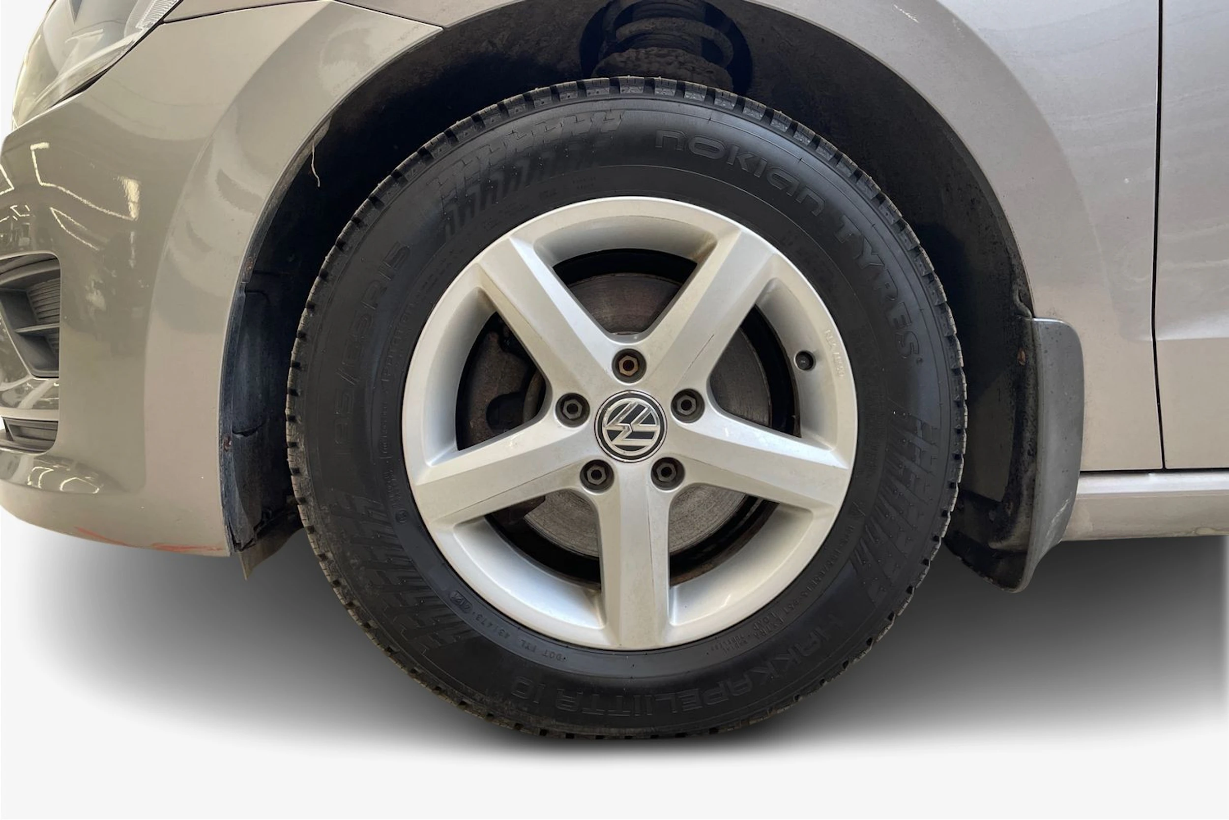 harmaa Volkswagen Golf Sportsvan 2016 kuva 9.